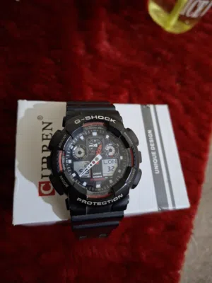 ساعه G-shock وكاله نضيفه لا تحتاج الى شيء