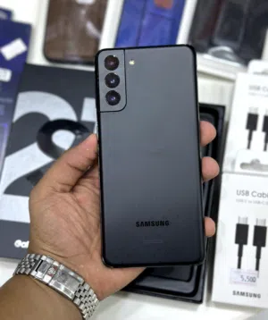 Samsung Galaxy S21 Plus 5G 128 GB in Muscat