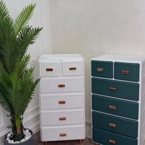 خزانة أدراج أنيقة وعملية  • بحجم 110 * 55 * 40 سم • تتكون من 6 أدراج واسعة للتخزين المنظم