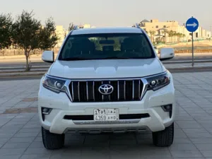 تويوتا برادو 2021 لون ابيض للبيع