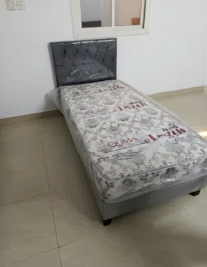سرير ومرتبة جديدة مع التوصيل