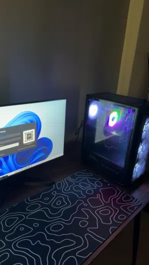 للبيع pc جديد و نظيف