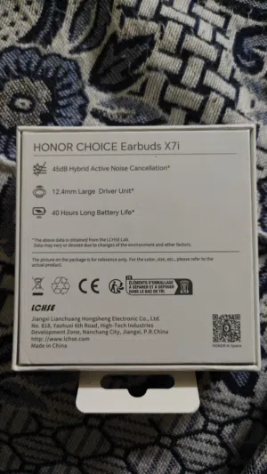 Choice Earbuds X7 lite 38 hours of music payback white color Brand new