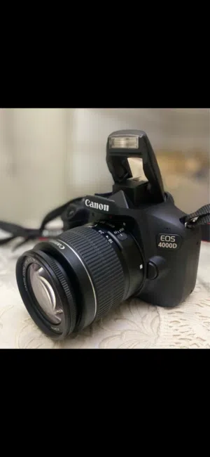كاميرا canon 4000d