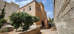 10 m2 More than 6 bedrooms Townhouse for Sale in Sana'a Haddah