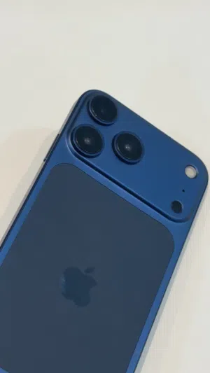 Apple iPhone XR 64 GB in Jeddah