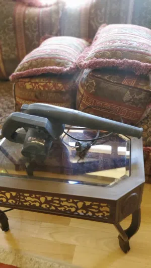 قطعات ورق وتلفون ثابت لاسلكي نفاخ بحاله ممتازه
