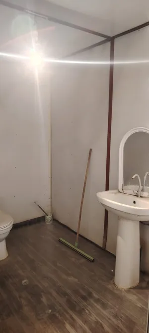 Building Supplies & Materials . Used4