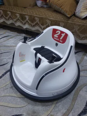 سياره تصادم أطفال