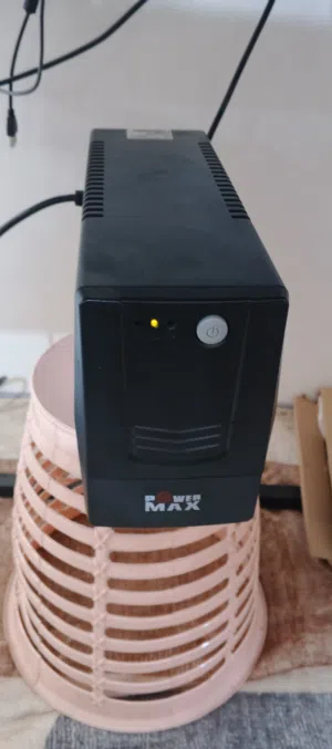 UPS POWER MAX  OFFLINE