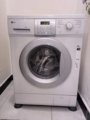 غسالة LG نظيفة جدا