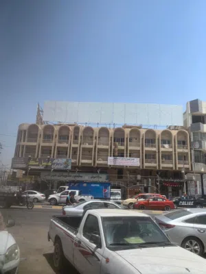 الفندق للبيع