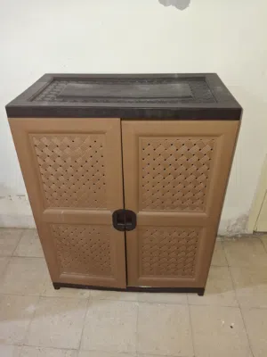 خزانه للبيع