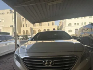 Used Hyundai Sonata in Farwaniya