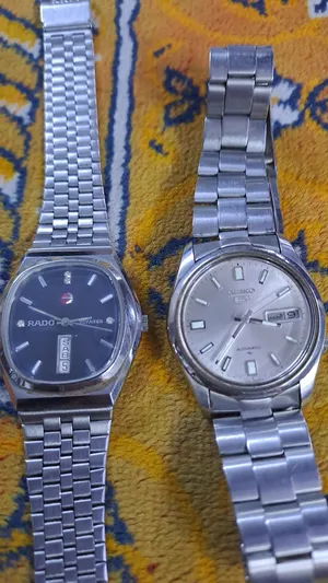 Others . Analog Quartz . Grey3