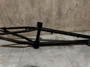 للبيع قطع Bmx جديدة و بسعر جيد
