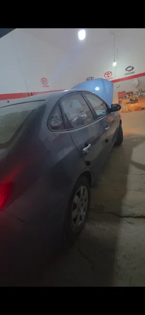 لانترا محرك 20 ماشيه 100الف ميل امريكيه السياره بيج من داخل سياره بحاله جيده اطارات جيده
