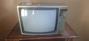 تلفزيون سانيو قديم للبيع