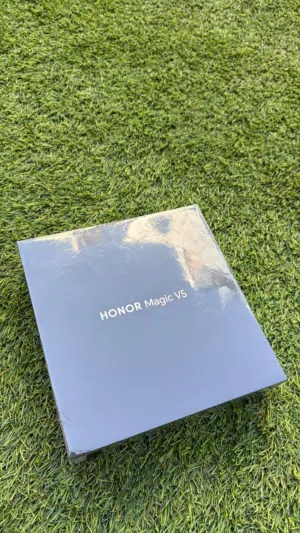 عرض علي هاتف Honor magic v5 جديد بسعر ممتاز