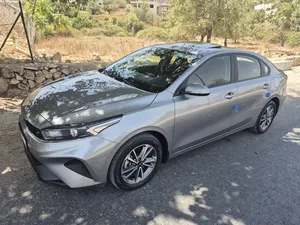 كيا-سيراتو-2021-دهان-الشركة-الأصلي-السيارة-بحالة-الشركة-داخلية-بوضع-ممتاز-جدا