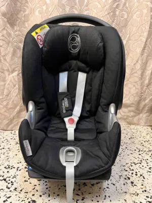 كرسي اطفال سيارة -ماماز اند باباز Baby travel seat -mamas and papas