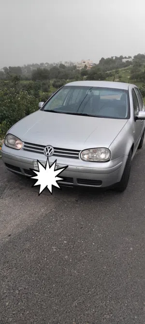 جولف 2002 للبيع