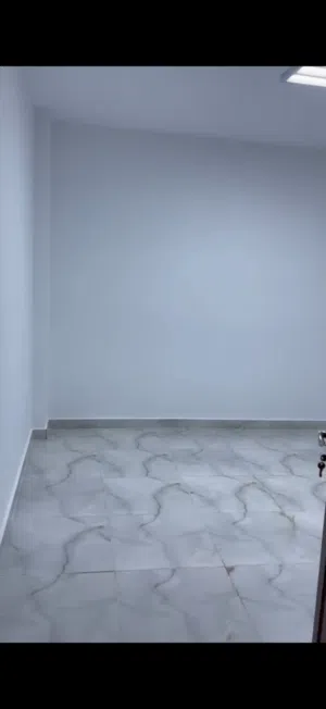 شقه الايجار السنوي خدمي فقط