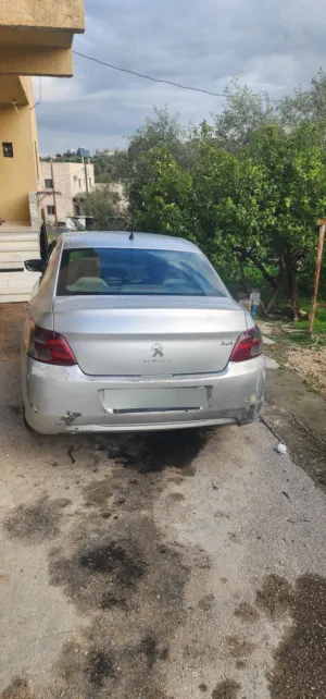 بيجو 301موديل 2013اصل برايفت مطور وجير الف مطور 1600تيربو ديزل ترخص تأمين ساري المفعول