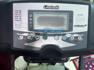أغراض رياضية للبيع Sports equipment for sale