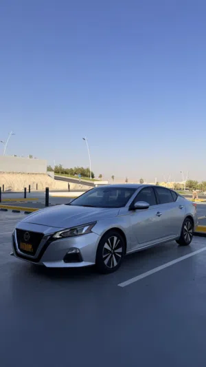 Used Nissan Altima in Muscat
