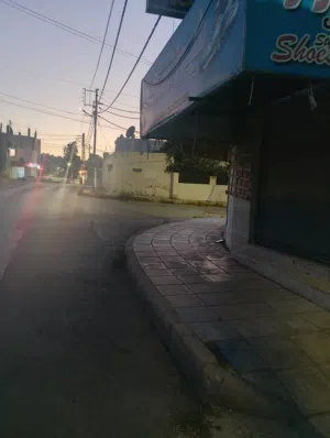 محل للإيجار بالحصن