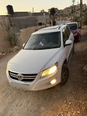 Volkswagen . Tiguan . 2009 . Used0