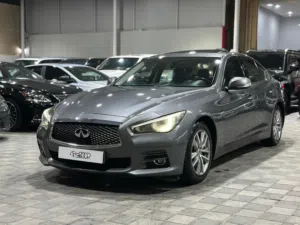 Infiniti Q50 2.0 Turbo