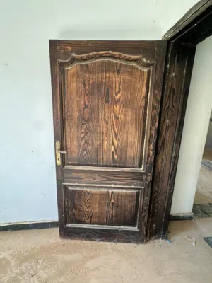 باب داخلي .
