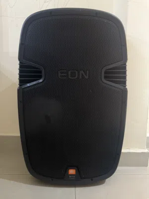 سبيكرات JBL