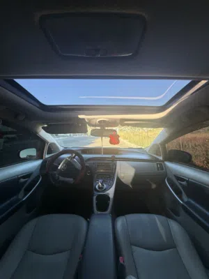 Used Toyota Prius in Amman