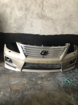 صدام امامي  مع شباك من مديل  2008 الى 2012 لكزس LX750 نظيف جدا وكاله بدون صبغ