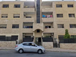 شقة ط1 طبربور مساحة 126 م مجددة محدثة