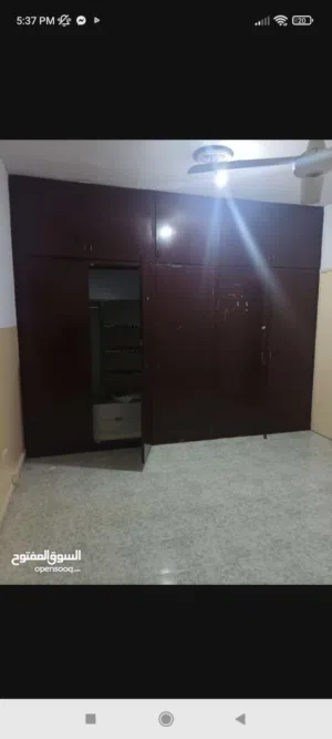 Sharing room for rent with family