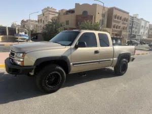Used Chevrolet Silverado in Kuwait City