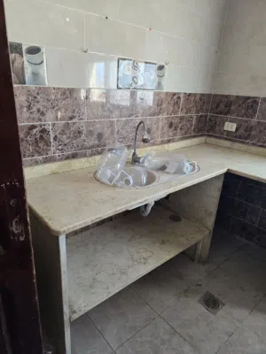 120 m2 3 Bedrooms Apartments for Rent in Tripoli Edraibi