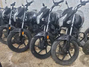 HONDA UNICORN 160CC USED BUKES WITH NUMBER PLATE 1 YEAR. VALID