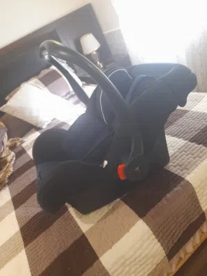 كار سيت روبينز بحالة ممتازة