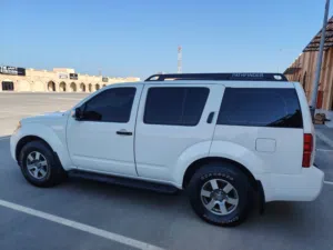 Used Nissan Pathfinder in Al Batinah