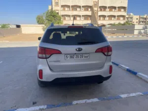 كيا سيرينتو 2014