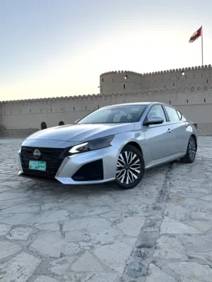 نيسان التيما SV 2024