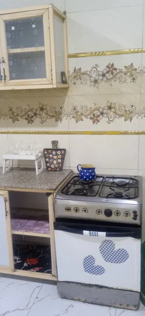 طباخ في حاله جيده للبيع مستعجل