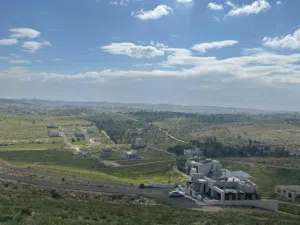 Residential Land for Sale in Amman Zinat Al-Rubue