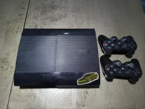 بلايستيشن 3 (مش مفتوح) للبيع
