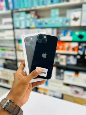 iPhone 13 in Muscat / Used Condition